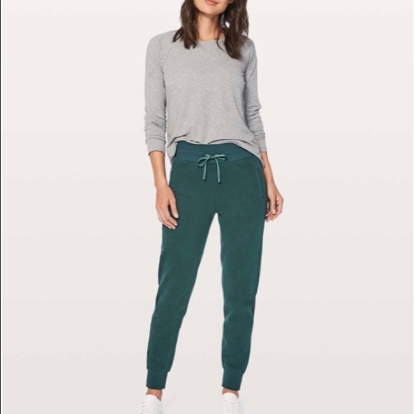 lululemon athletica Pants - Lululemon get going jogger 🍋